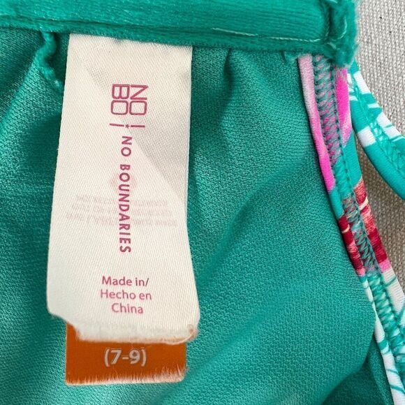 No Boundaries Junior’s Bikini Top Size Medium Aqua with Tropical Florals in Pink - Picture 9 of 11